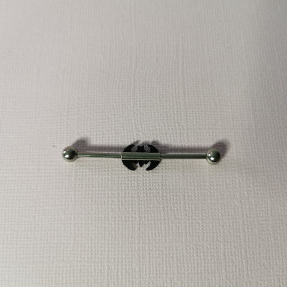 Batman industriel piercing - Picture 2 of 3